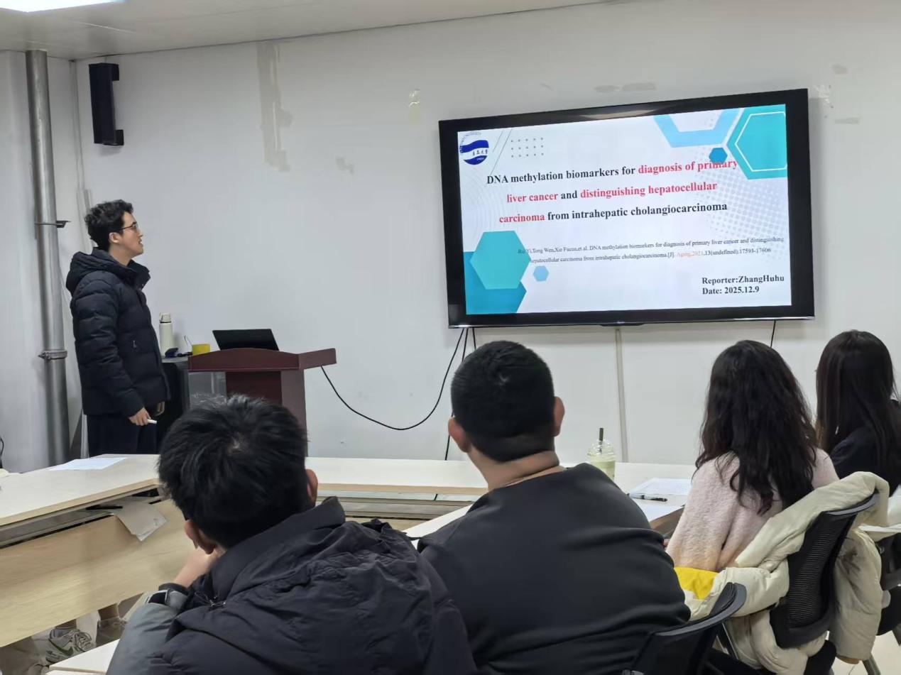 b1cf4c0794a35bca126b4b3c7a3cb96e