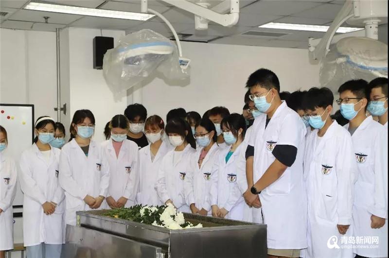 http://www.qingdaonews.com/app/pic/2021-10/30/de1020e4-fe52-40f9-8c94-57b72807d30e.jpg.2